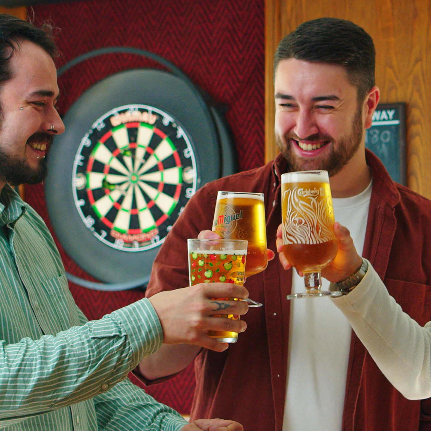 Raise a glass This Father's Day at The Red Lion in Great Malvern!
